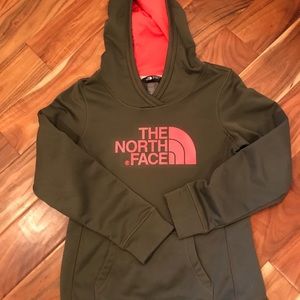 Women’s sweatshirt/hoodie